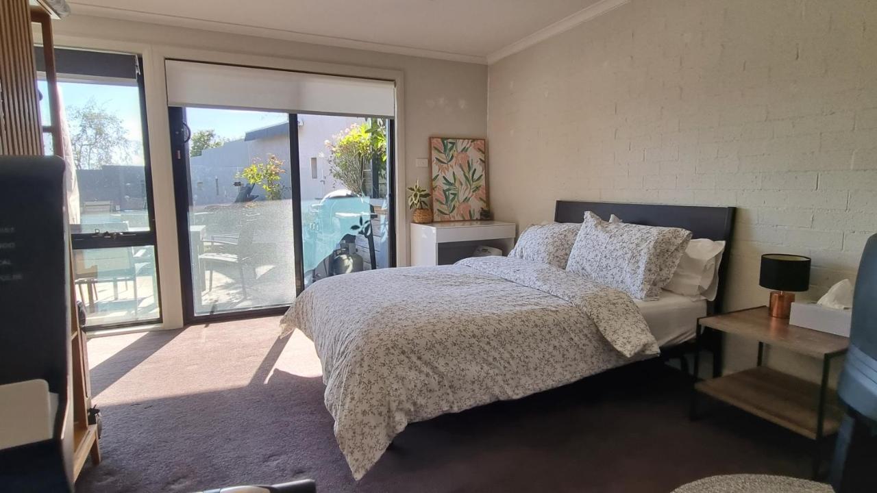 Guest Suite In Duffy Weston Creek Exterior photo